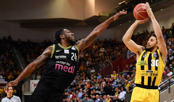 蒂尼奥后 蒂尼奥后