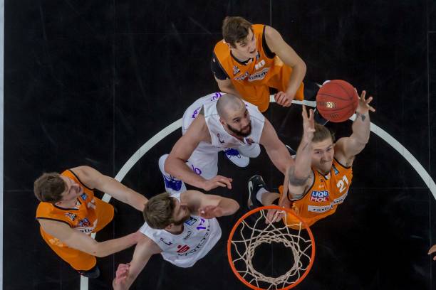 成为球队的 成为球队的